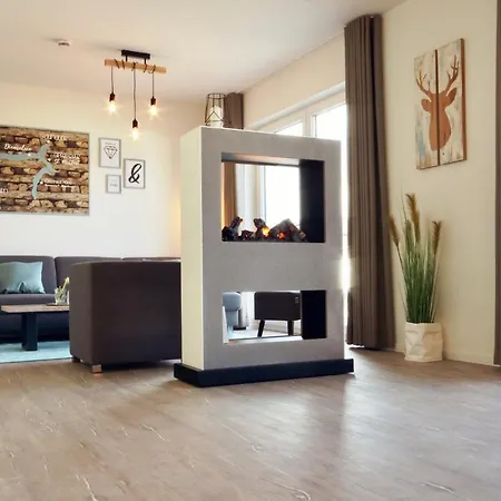 Marta: Lakeside Retreat With Sauna And Garden Holiday home Diemelsee