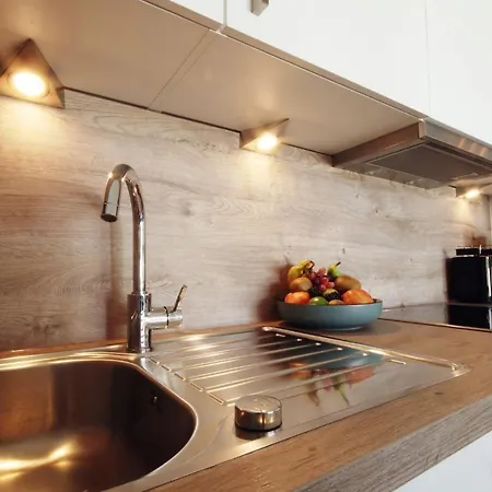 Marta: Lakeside Retreat With Sauna And Garden * Diemelsee