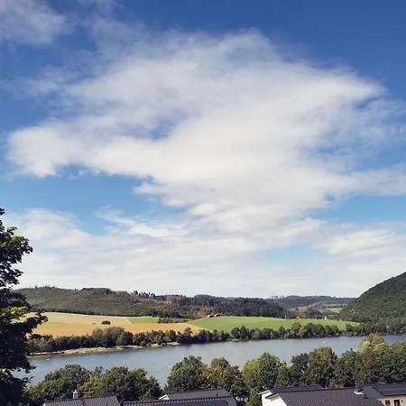 Marta Am Im Sauerland Mit Eigener Sauna, Garten, Terrasse, Balkon Und Blick Auf Den Nyaraló