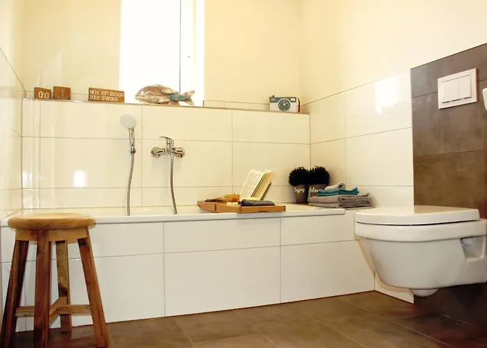 Marta Am Im Sauerland Mit Eigener Sauna, Garten, Terrasse, Balkon Und Blick Auf Den בית נופש Diemelsee